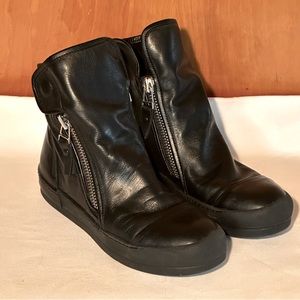 Black Genuine Leather Zip Up Ankle Boot Sneakers - Women’s 8 (39)